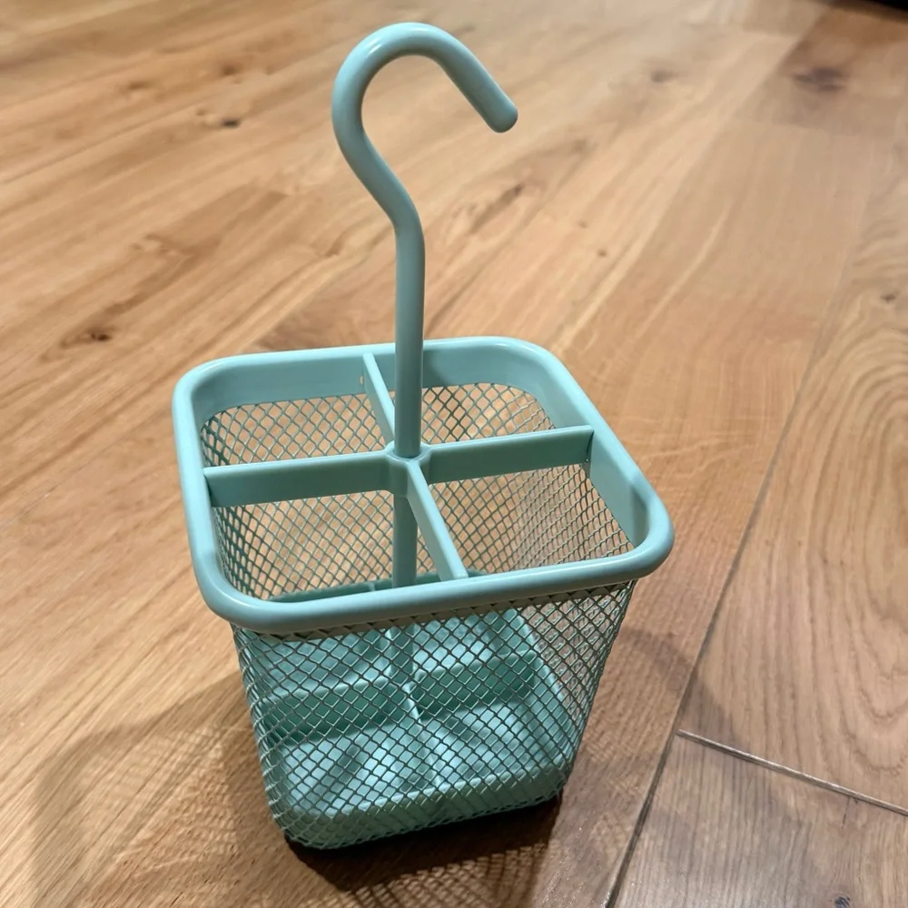 IKEA Pale Green Mesh Cutlery Caddy Utensil Holder NWT Kitchen Organization Hook